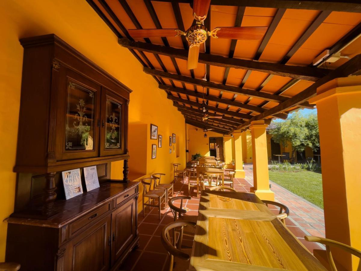 Hotel La Casona De Moldes Coronel Moldes Exterior foto